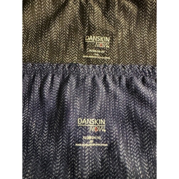 Women's Danskin Now Navy Blue - Black Athletic Capri's Size XL 16-18 lot of 2 - Picture 2 of 12